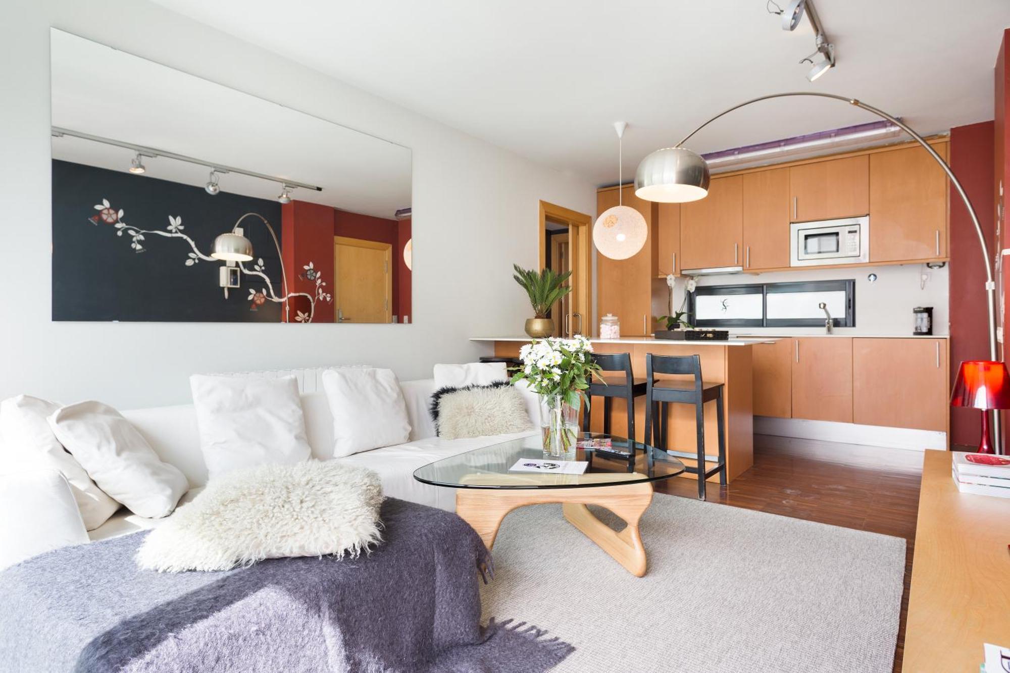 Apartment Barcelona Rentals - Sarria Apartments Near Center Rum bild