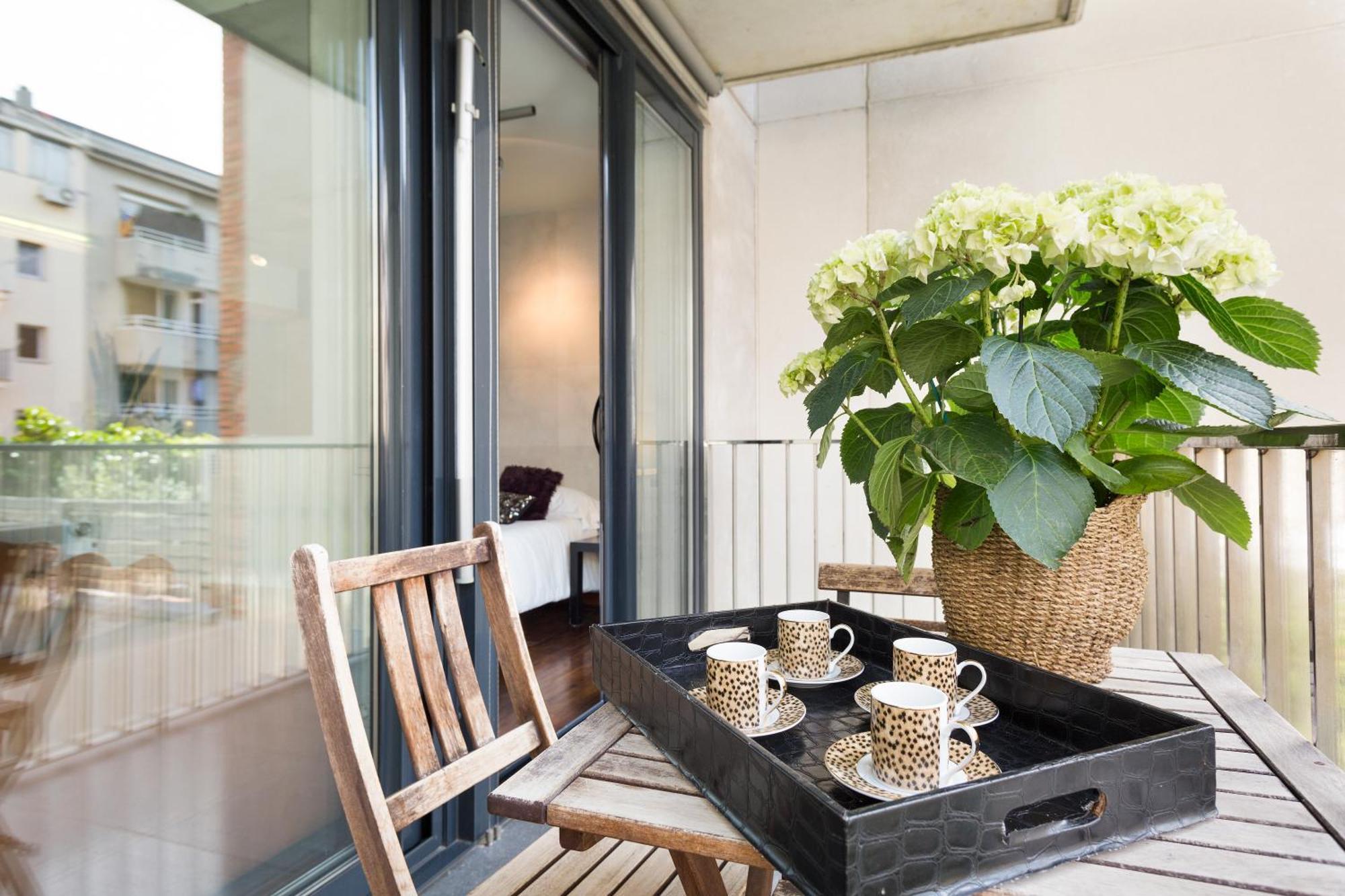 Apartment Barcelona Rentals - Sarria Apartments Near Center Rum bild