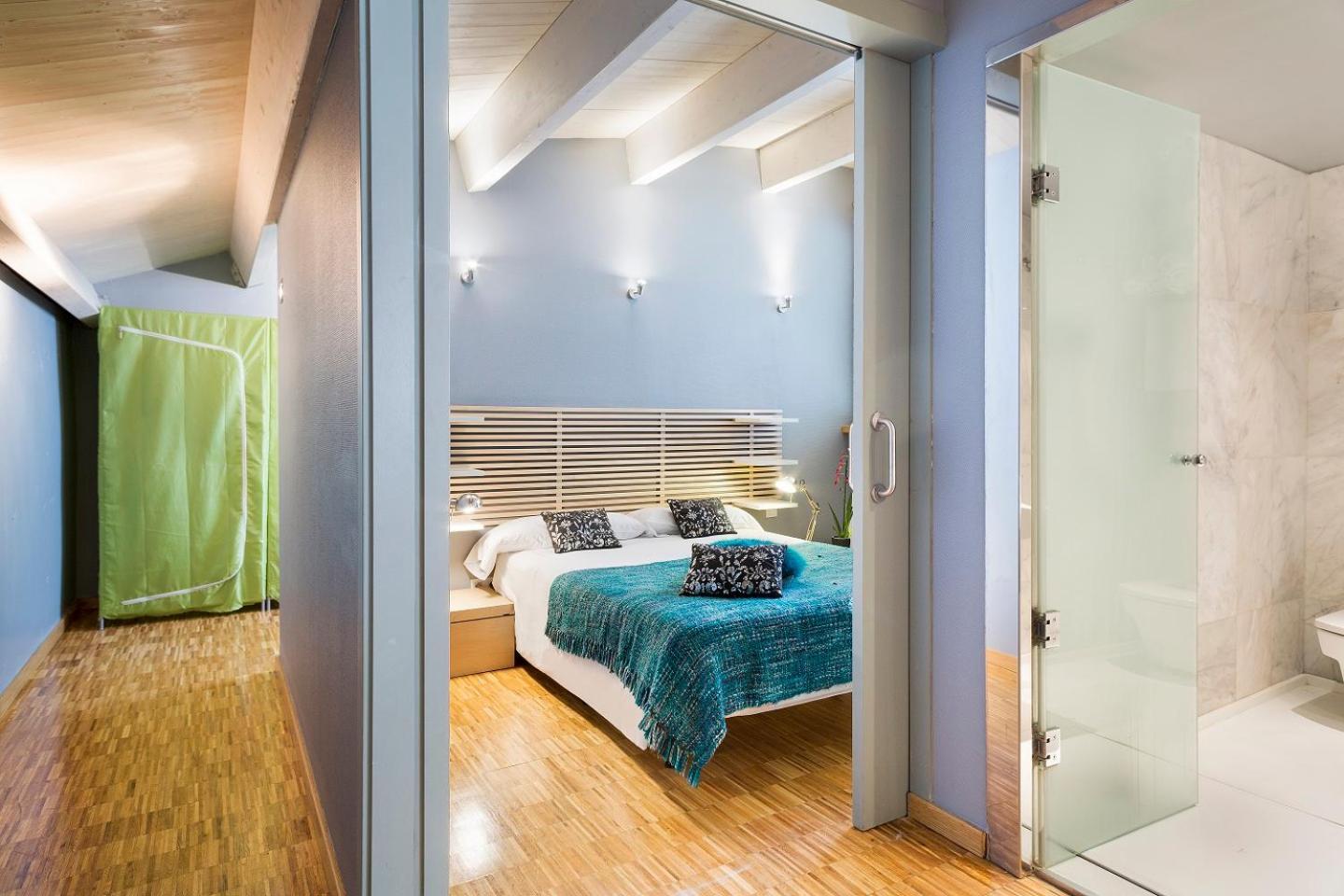 Apartment Barcelona Rentals - Sarria Apartments Near Center Rum bild