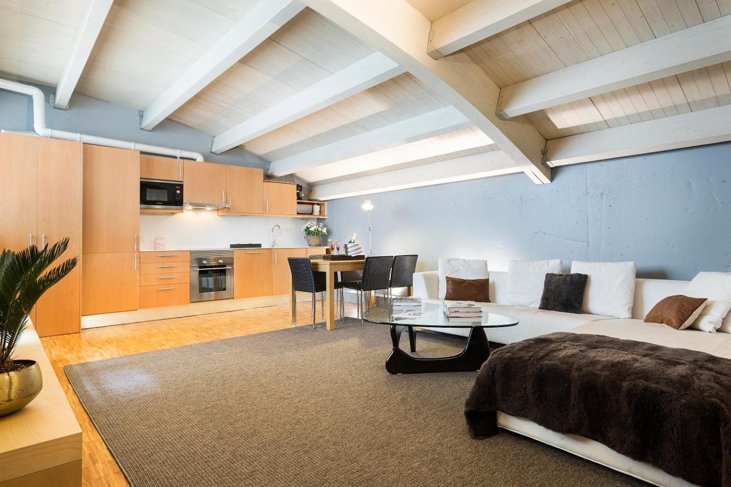 Apartment Barcelona Rentals - Sarria Apartments Near Center Rum bild