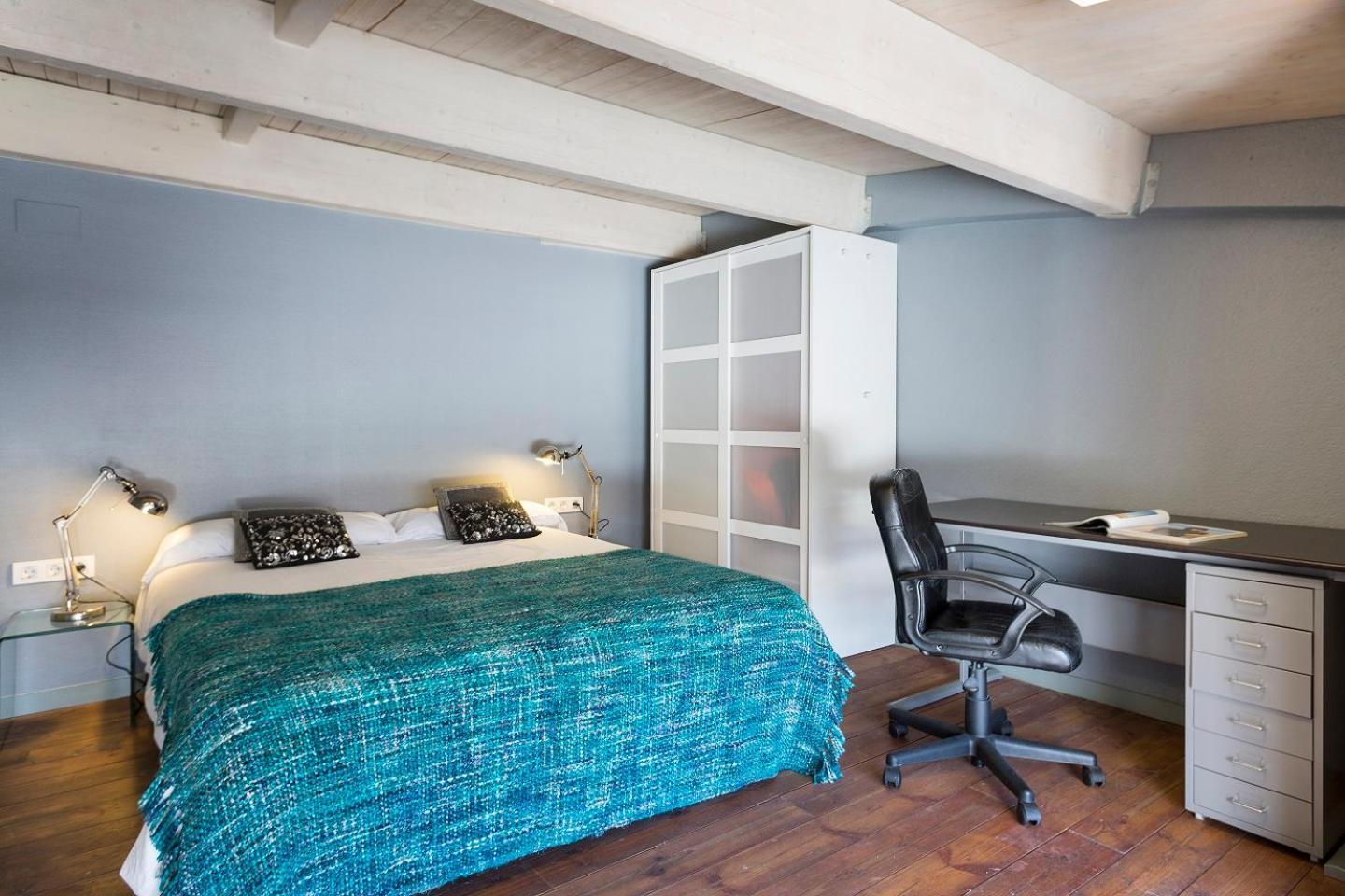 Apartment Barcelona Rentals - Sarria Apartments Near Center Rum bild