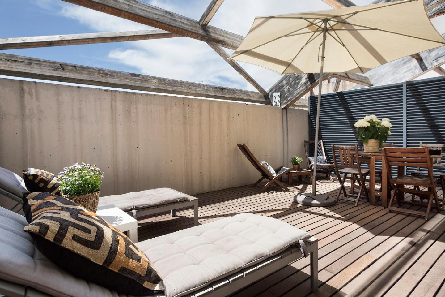 Apartment Barcelona Rentals - Sarria Apartments Near Center Rum bild