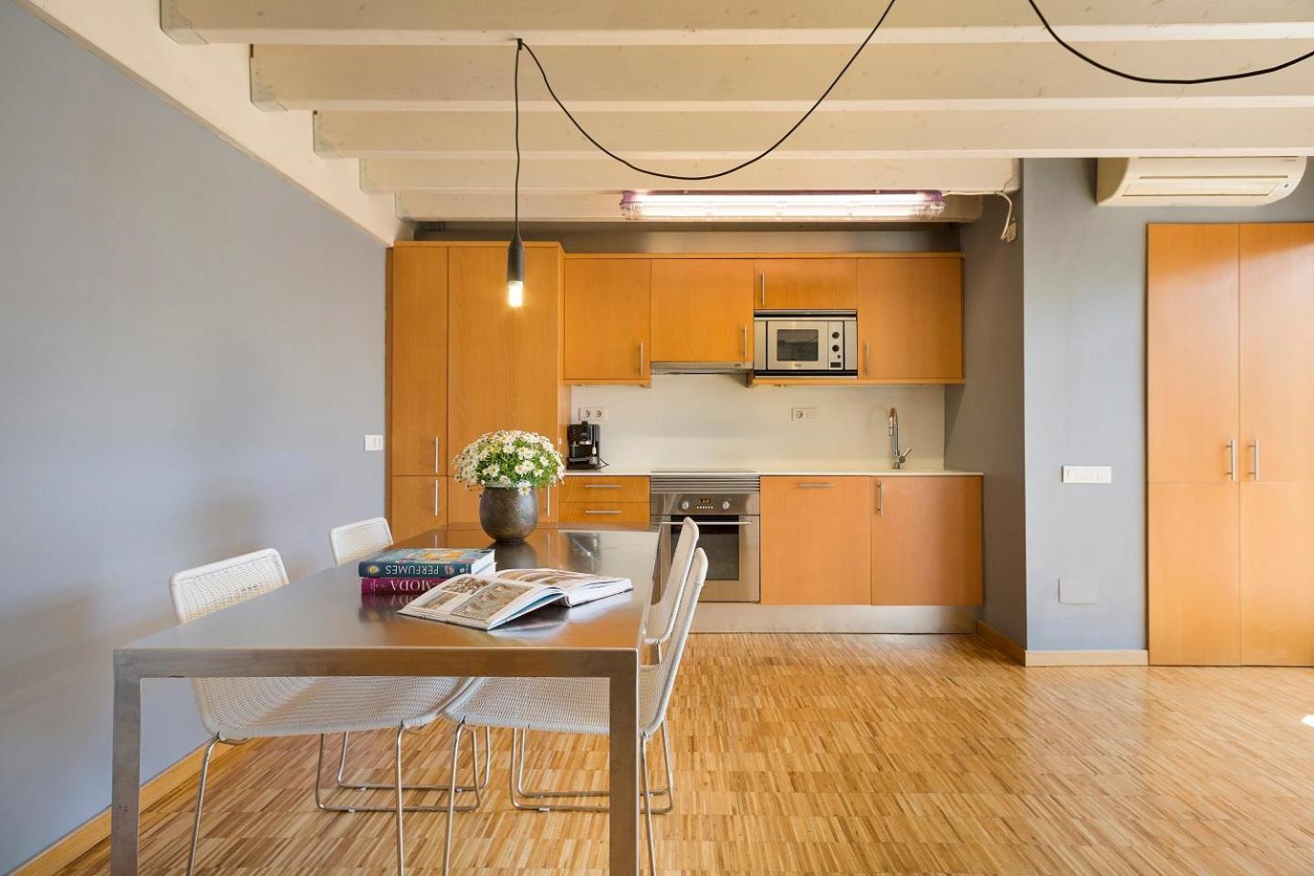 Apartment Barcelona Rentals - Sarria Apartments Near Center Rum bild