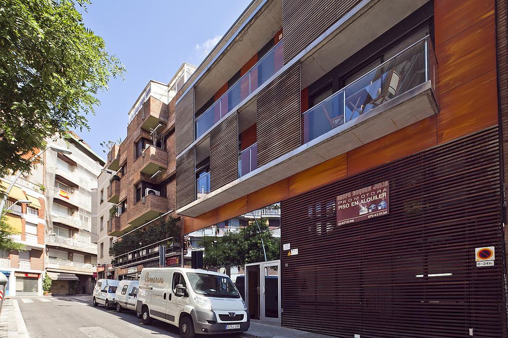 Apartment Barcelona Rentals - Sarria Apartments Near Center Exteriör bild